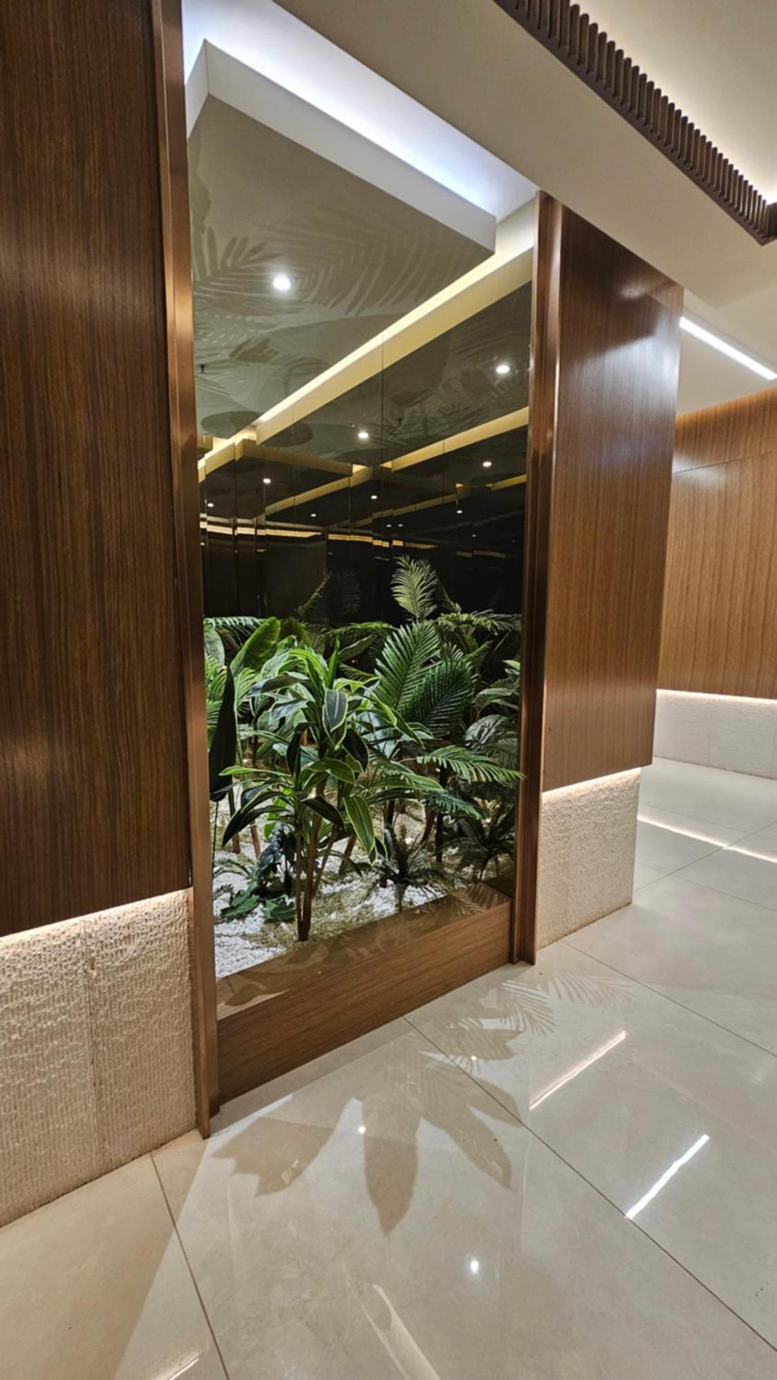 Anika Luxury Apartment At Diamond Center Скопие Екстериор снимка