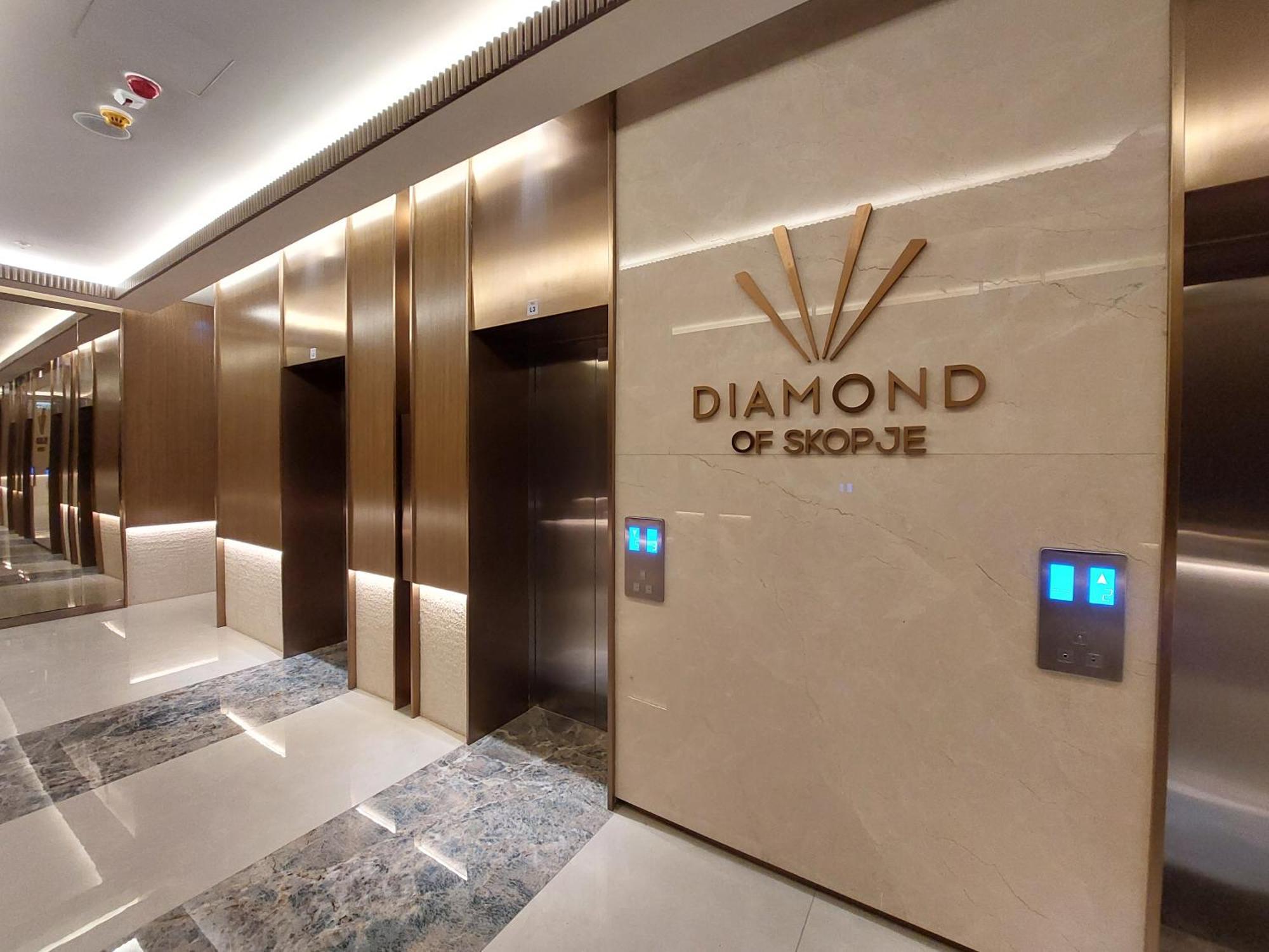 Anika Luxury Apartment At Diamond Center Скопие Екстериор снимка