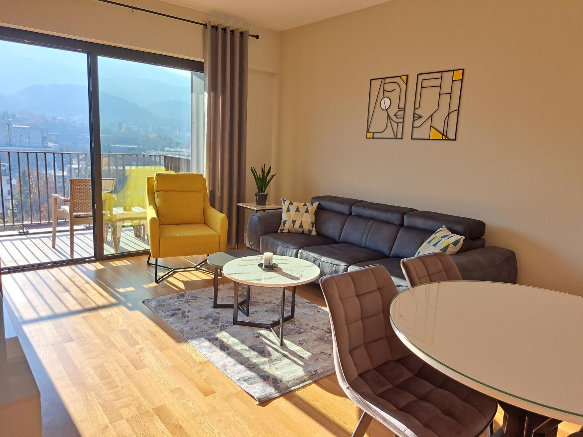 Anika Luxury Apartment At Diamond Center Скопие Екстериор снимка